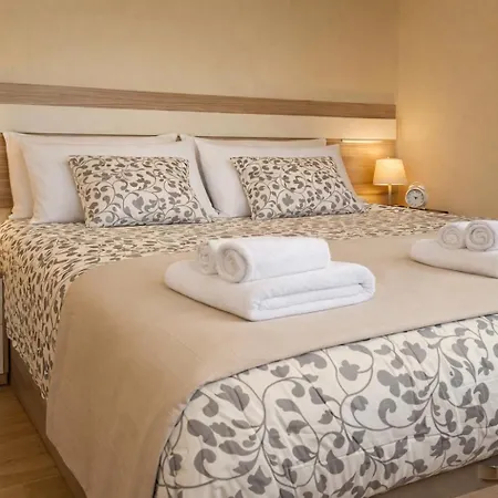 Nova Msuites Catedrales Apartamento Foz